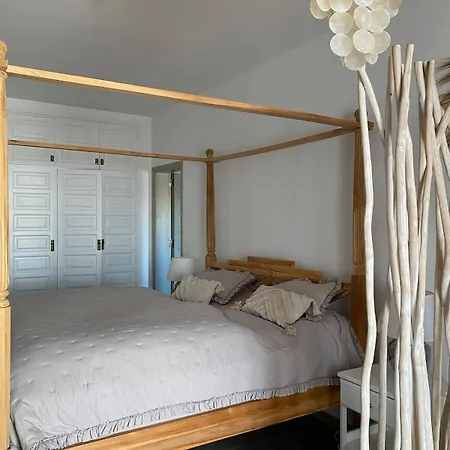 Banderas Διαμέρισμα *